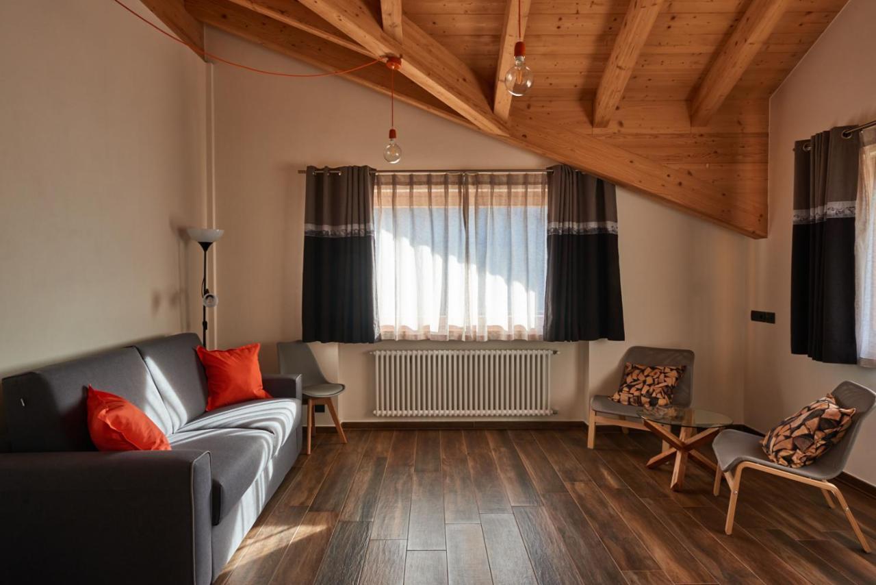 Piodahaus B&B Piedilago エクステリア 写真